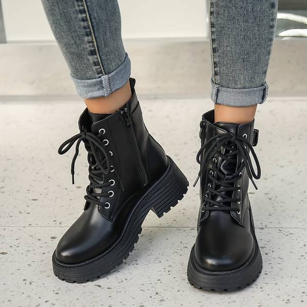Emma & Lilly | Trendy Leather Boots