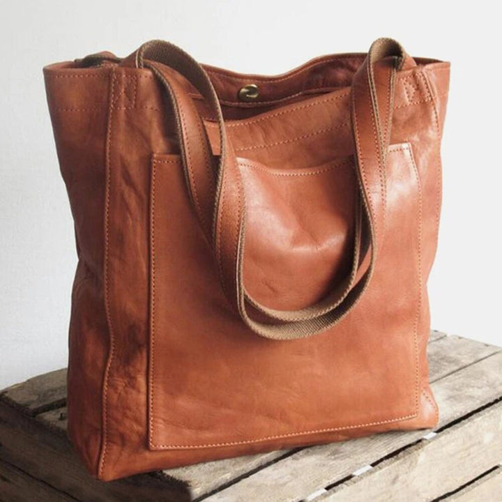 Emma & Lilly | Elegant leather bag with style