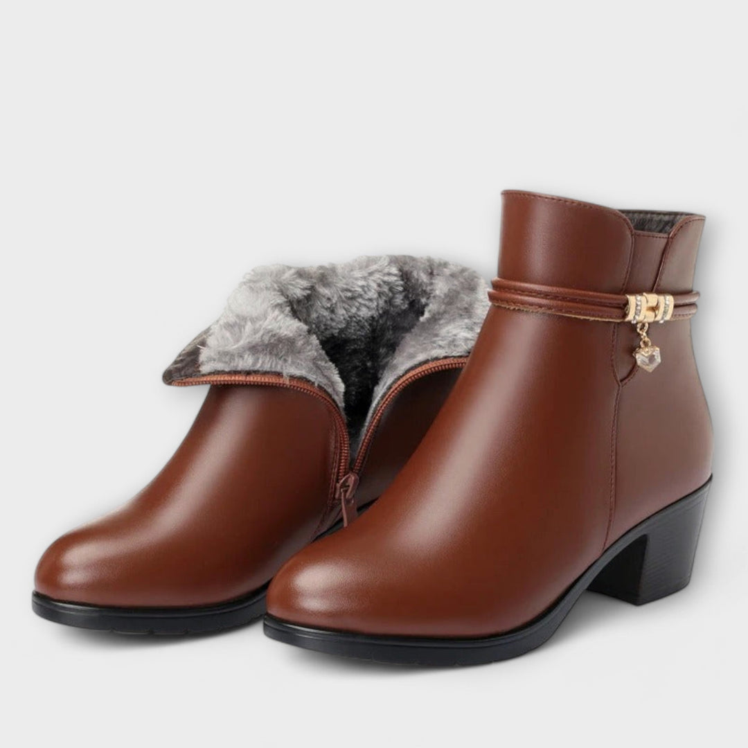 Frederika – Elegant Winter Boots