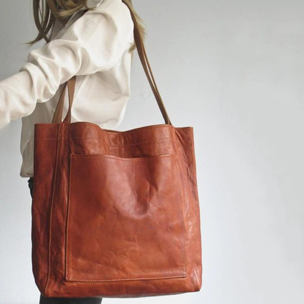 Emma & Lilly | Elegant leather bag with style