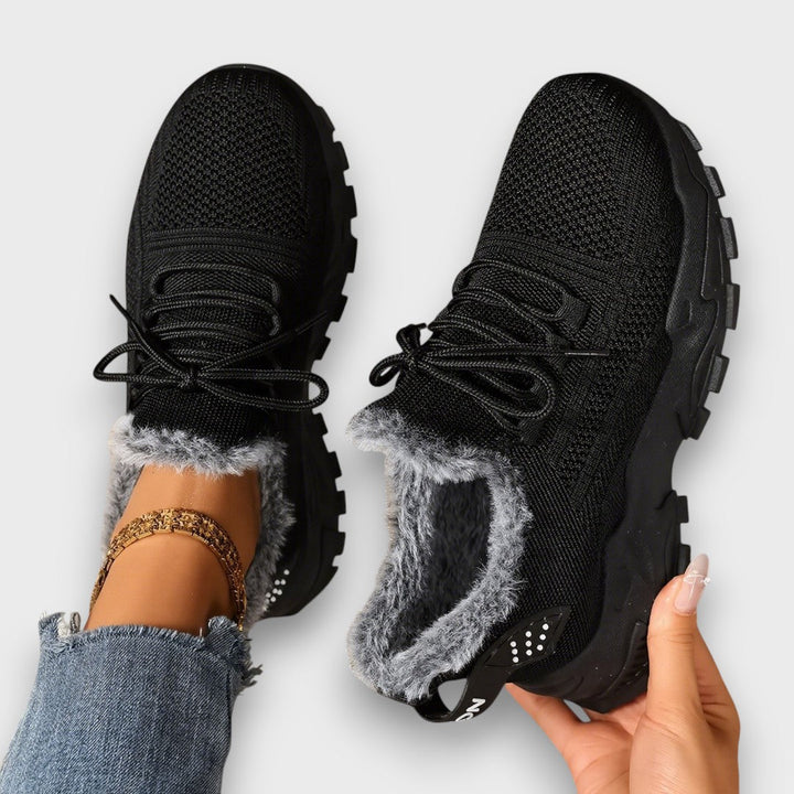 Betty – Cozy Lace-Up Winter Sneakers