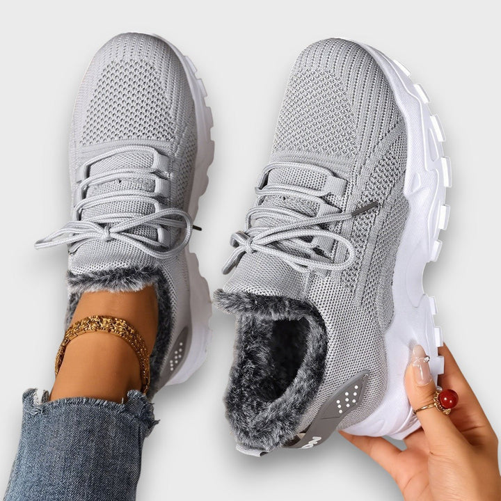 Betty – Cozy Lace-Up Winter Sneakers