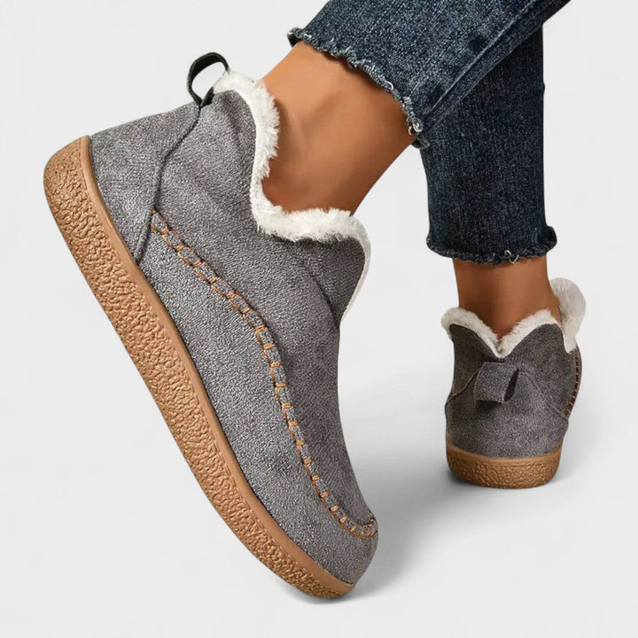 Kira | Northern Lights Slipper