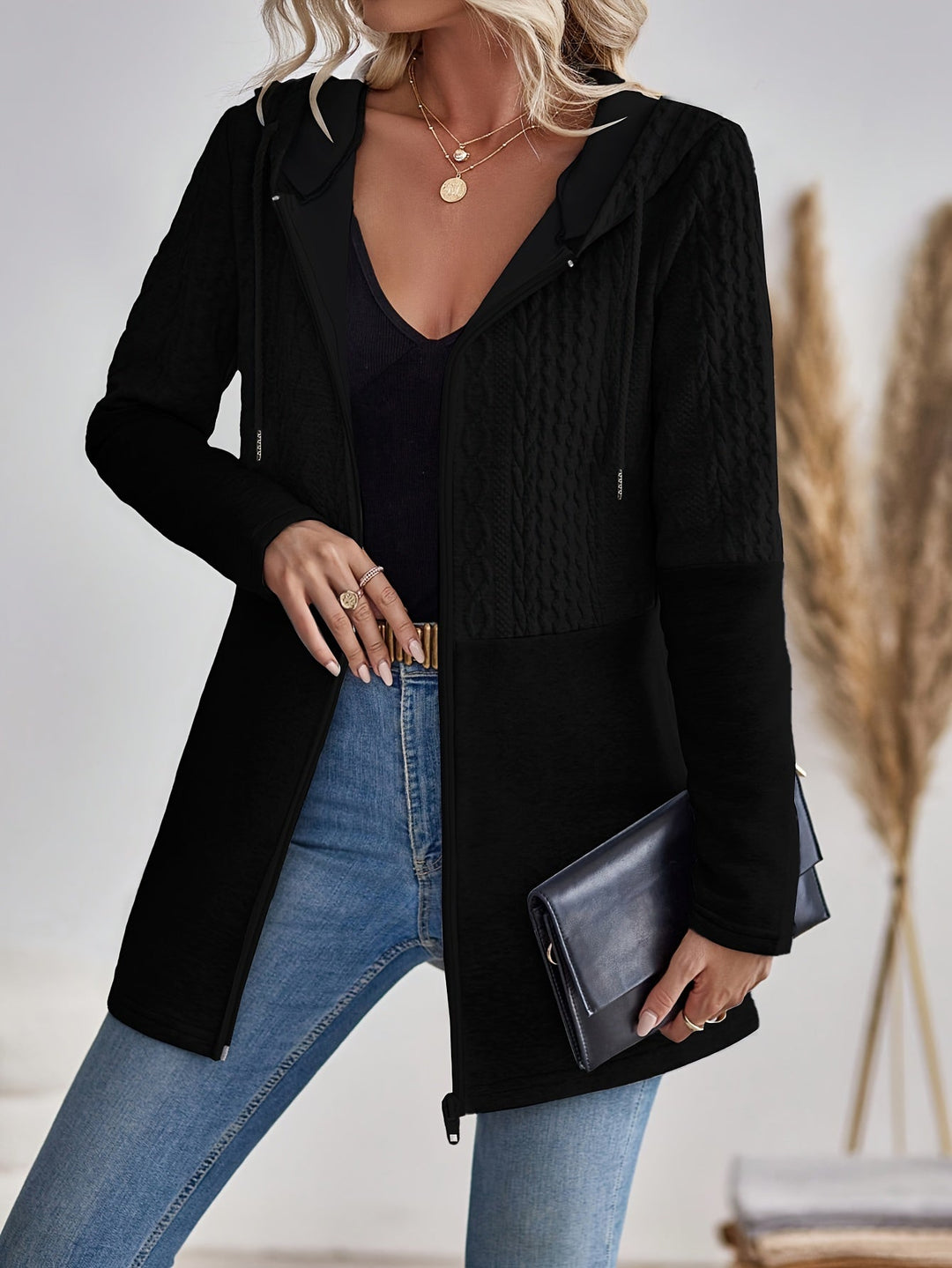 VESPARA | Women's Hoodie with Zipper