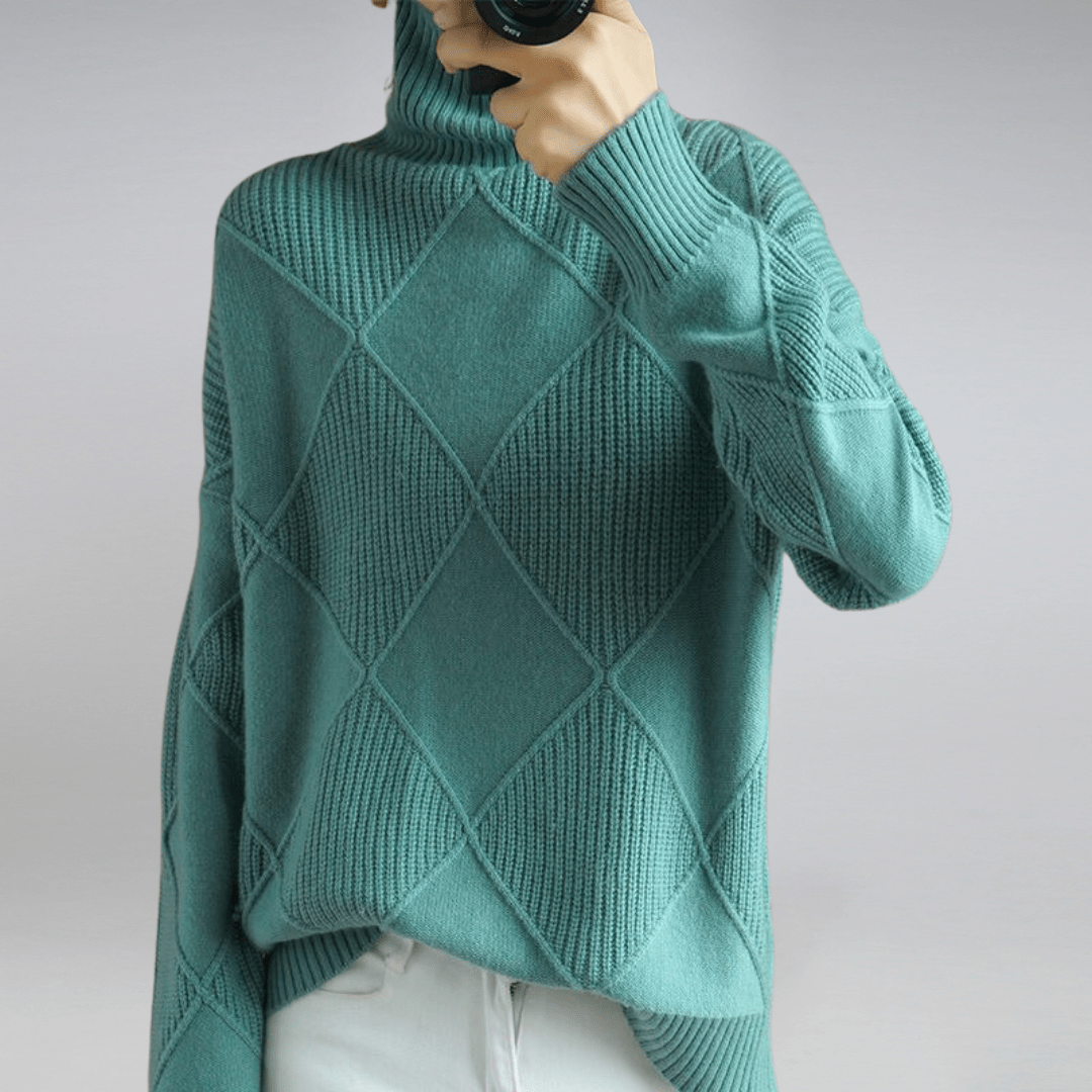 Amelie| Soft Turtleneck Sweater