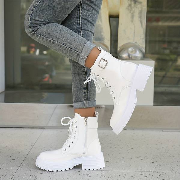 Emma & Lilly | Trendy Leather Boots
