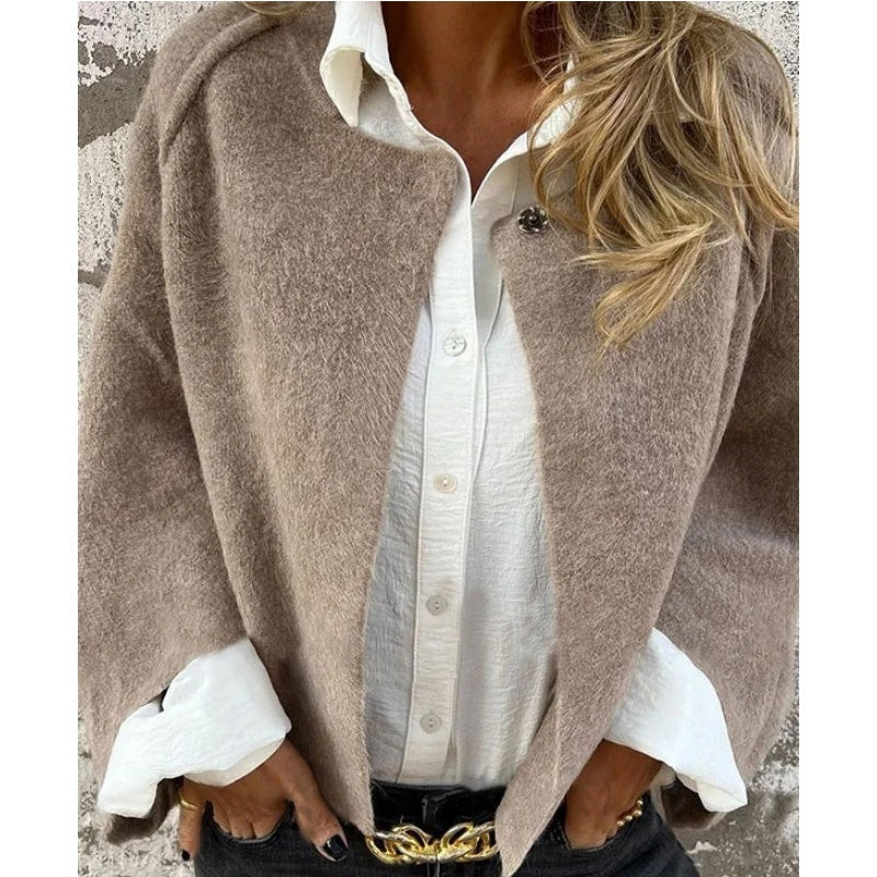 Flarella™ - Short Coat with Elegant Flared Sleeves